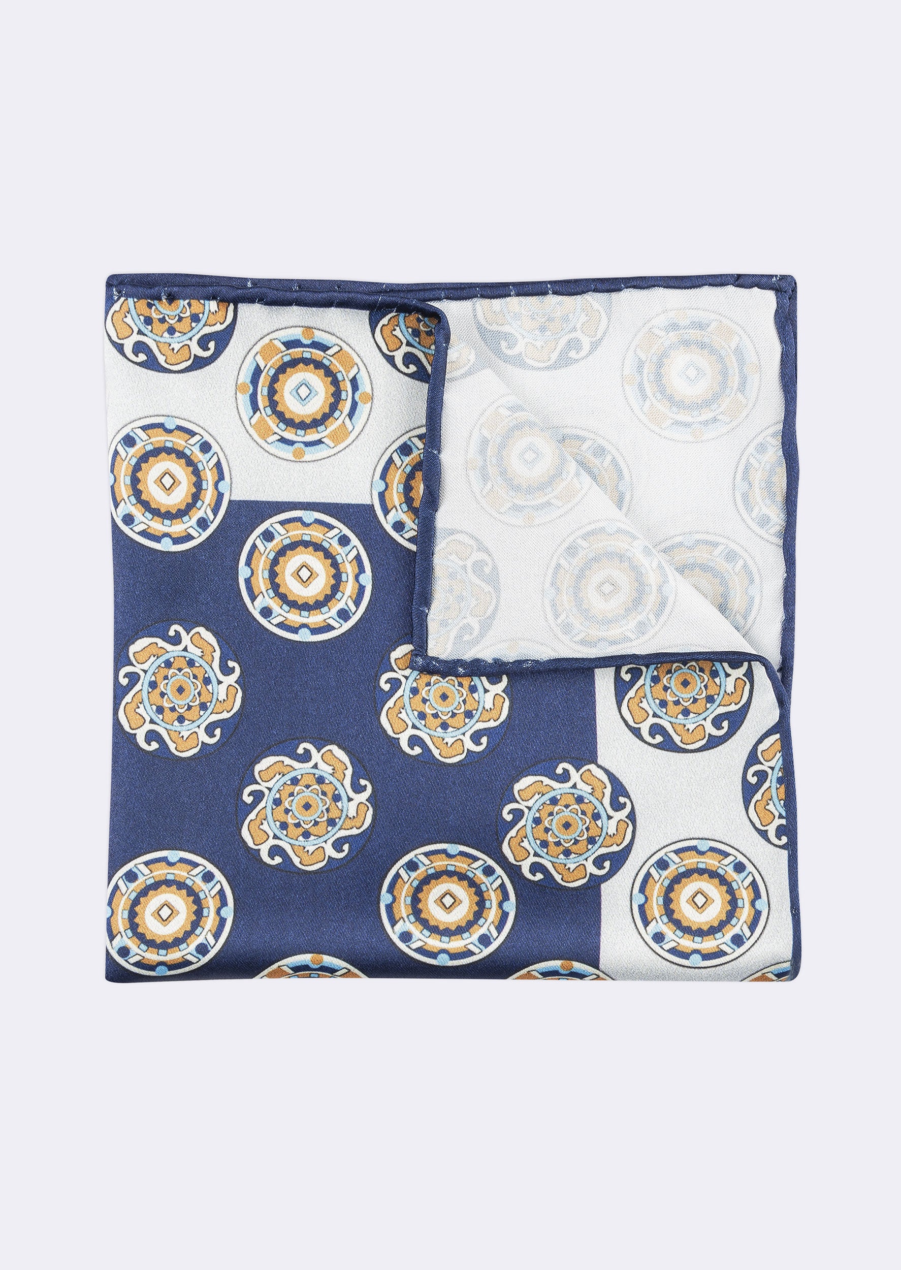 Standard Pocket Square