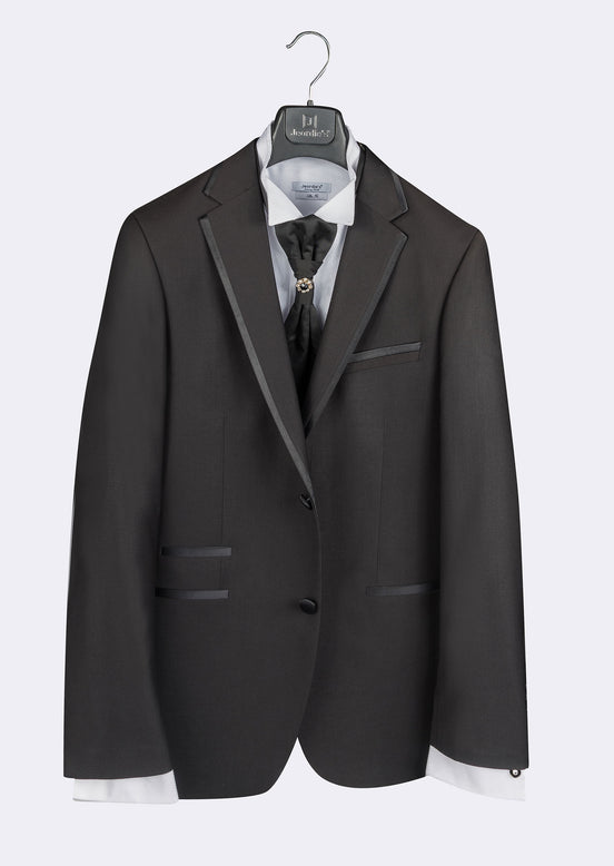 Black Tuxedo
