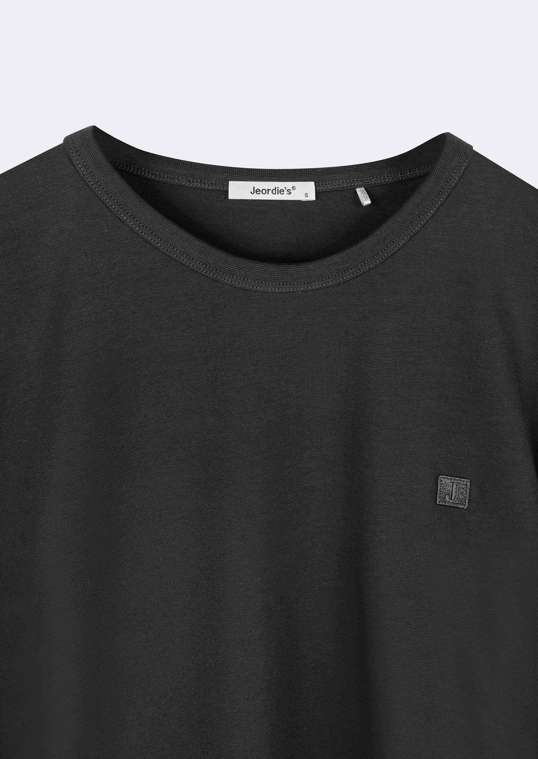Black Sweatshirt
