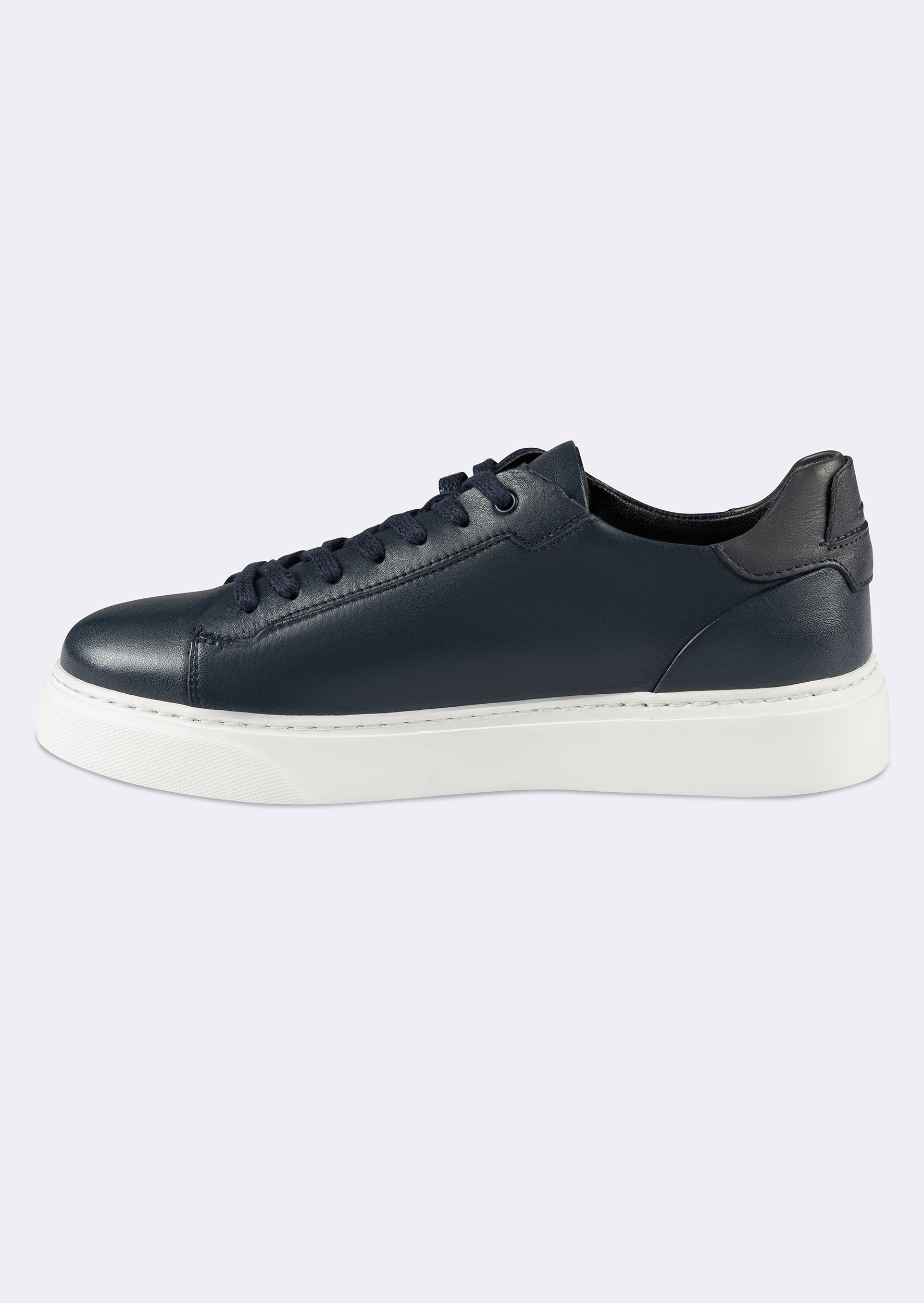 Navy Trainers