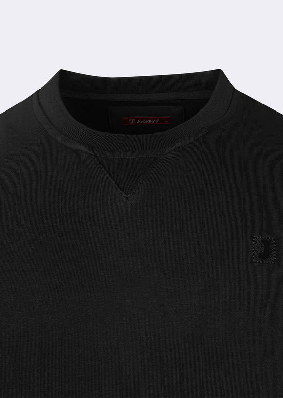 Black Sweatshirt